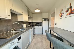 Re-styled Kitchen/Breakfast- click for photo gallery